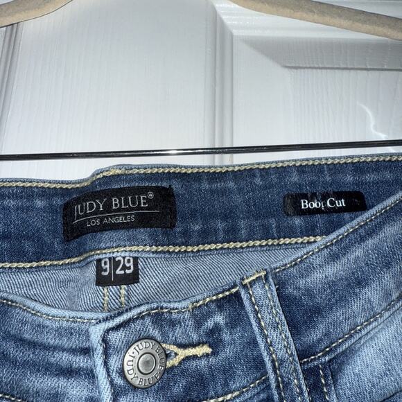Judy Blue Jeans Sz 9/29 Blue Bootcut Raw Hem Stretch Slimming Comfort - Picture 7 of 9